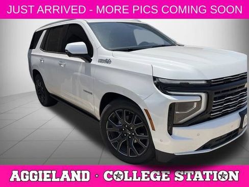 Used 2025 Chevrolet Tahoe High Country AWD/4WD image 1