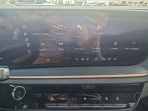 New 2025 Buick Envision Sport Touring image 21