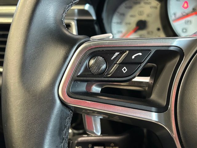 Used 2018 Porsche Macan S AWD/4WD image 22