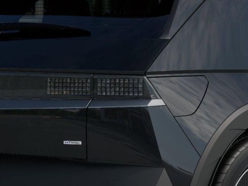 New 2026 Hyundai Ioniq 5 SEL image 10