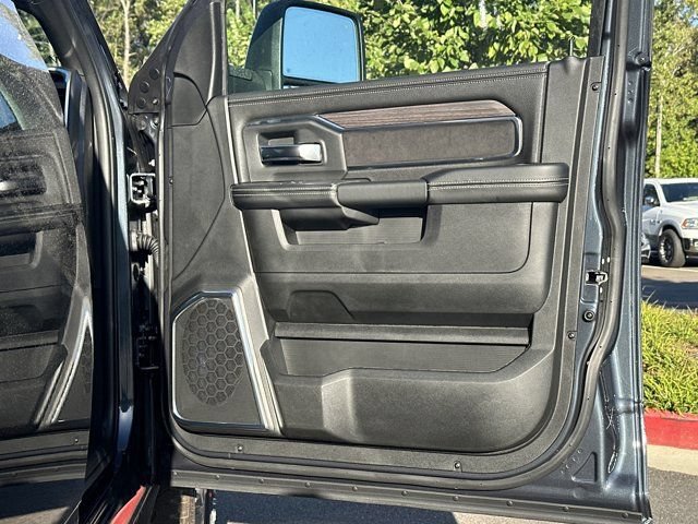 New 2026 RAM 2500 Laramie w/ Sport Appearance Package AWD/4WD image 14