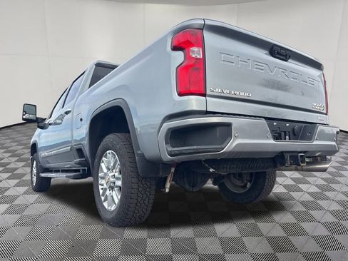 Used 2024 Chevrolet Silverado 3500 High Country w/ High Country Premium Package image 11