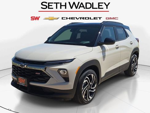 New 2026 Chevrolet TrailBlazer RS FWD image 3