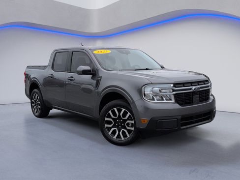 Used 2022 Ford Maverick Lariat w/ Lariat Luxury Package FWD image 2