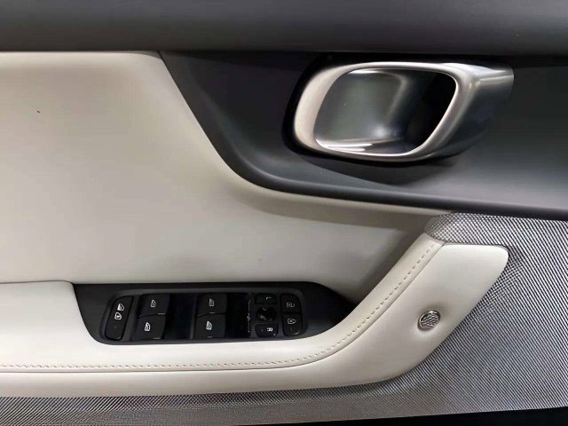 Used 2024 Polestar Polestar 2 AWD/4WD image 28