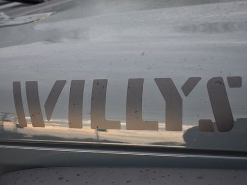 Used 2024 Jeep Wrangler Willys AWD/4WD image 12