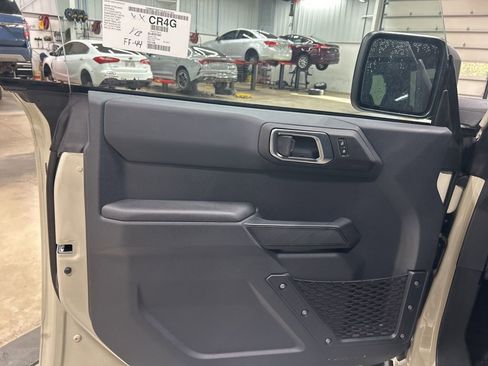 New 2025 Ford Bronco Big Bend w/ Black Diamond Package image 10