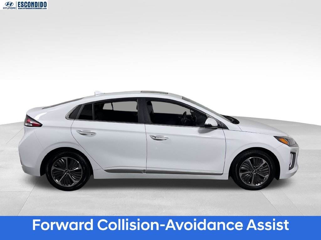 Used 2022 Hyundai Ioniq Limited FWD image 2
