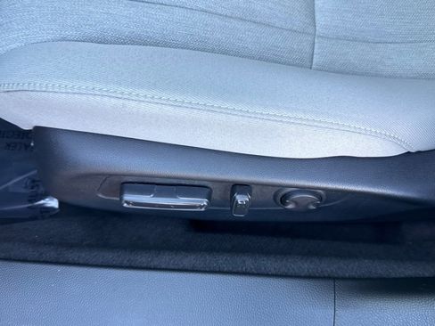 Certified 2025 Honda Accord SE image 14