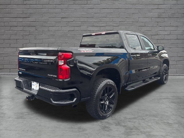 Used 2022 Chevrolet Silverado 1500 Custom Trail Boss AWD/4WD image 7