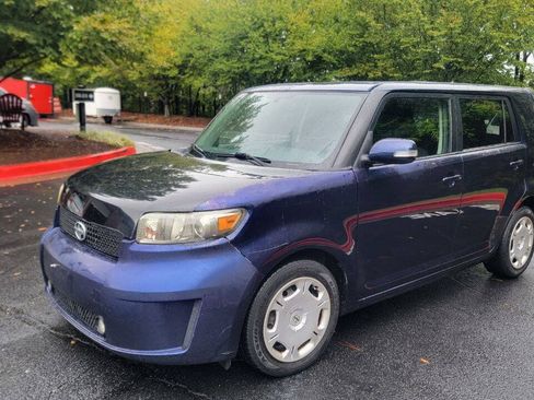 Used 2008 Scion xB FWD image 1