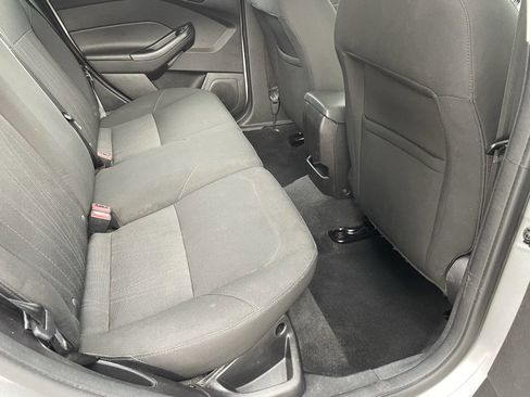 Used 2016 Ford Focus SE image 12