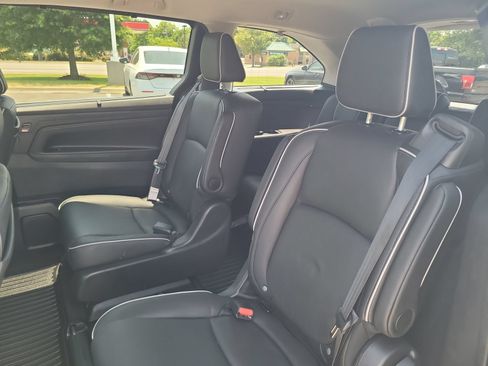 Used 2025 Honda Odyssey Touring image 24