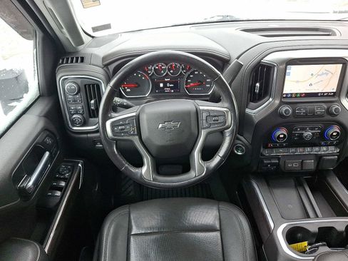 Used 2022 Chevrolet Silverado 2500 LTZ w/ LTZ Plus Package image 11