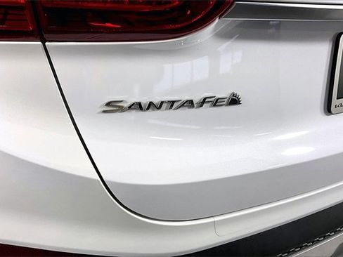 Used 2020 Hyundai Santa Fe SEL w/ Convenience + Premium Package image 24