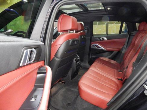Used 2022 BMW X6 xDrive40i w/ Executive Package image 24
