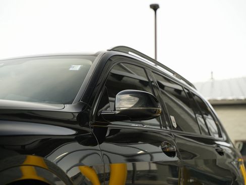 Used 2020 BMW X7 xDrive40i w/ Luxury Seating Package image 7