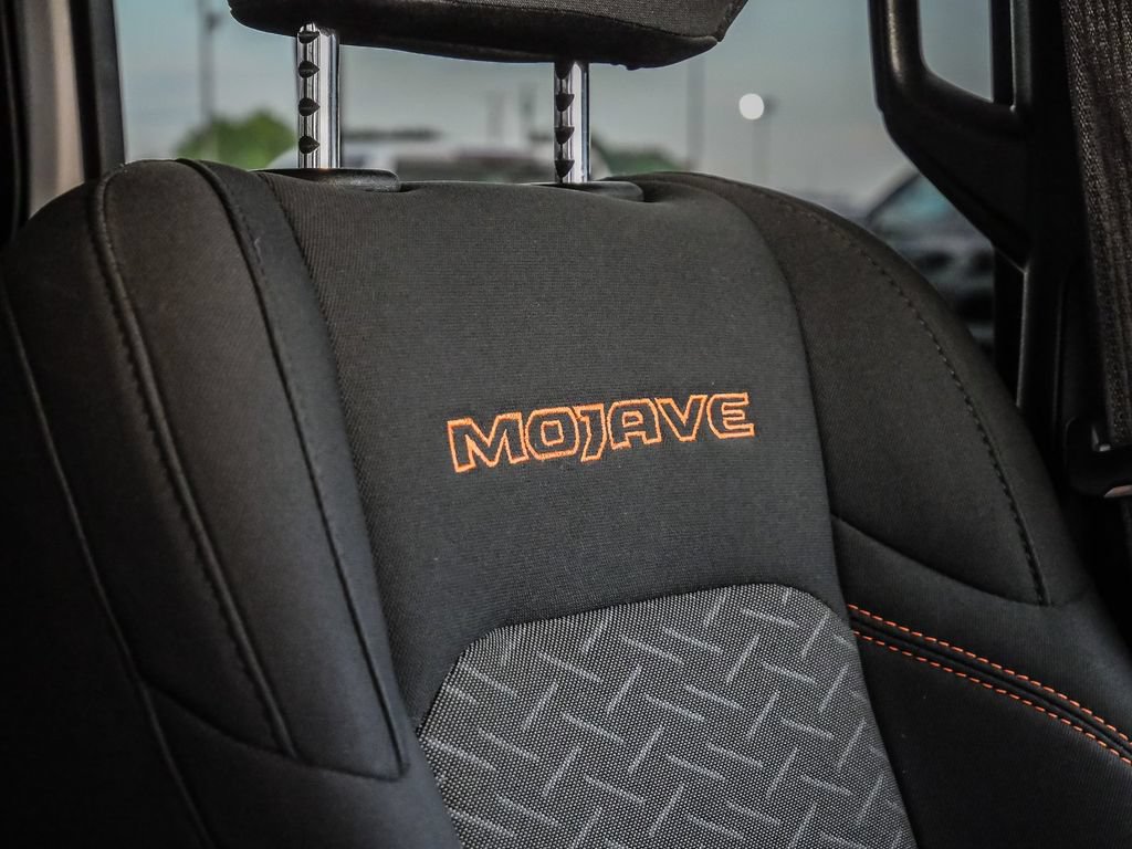 Used 2021 Jeep Gladiator Mojave AWD/4WD image 21