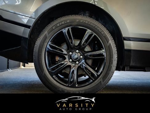 Used 2022 Land Rover Range Rover Velar R-Dynamic S image 29