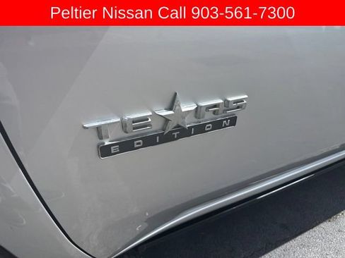 Used 2020 Chevrolet Silverado 2500 LTZ w/ LTZ Texas Edition AWD/4WD image 4