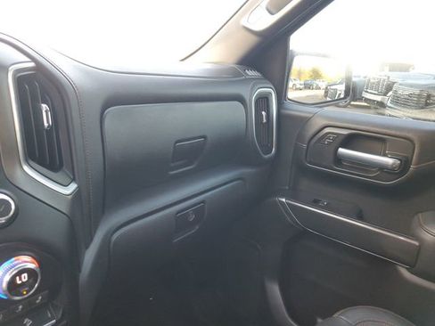 Used 2021 GMC Sierra 1500 AT4 w/ Driver Alert Package II image 27