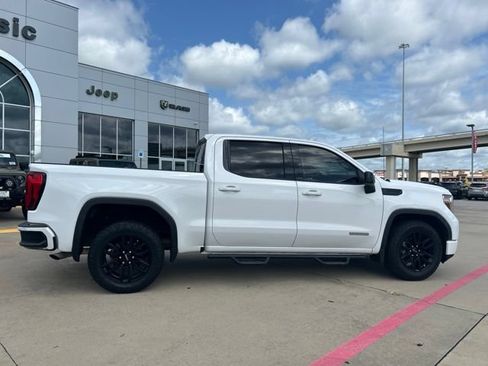 Used 2020 GMC Sierra 1500 Elevation w/ Elevation Value Package RWD image 14