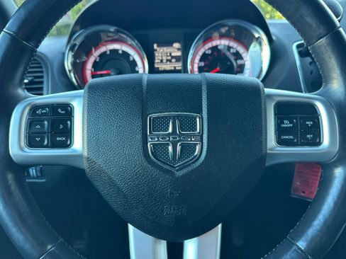 Used 2019 Dodge Grand Caravan GT image 23