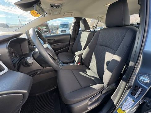 Used 2025 Toyota Corolla LE image 21