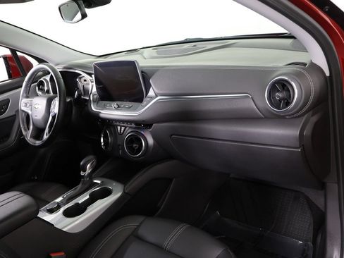 Used 2024 Chevrolet Blazer LT FWD image 28