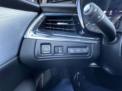 New 2024 Cadillac XT5 Premium Luxury w/ Technology Package image 18