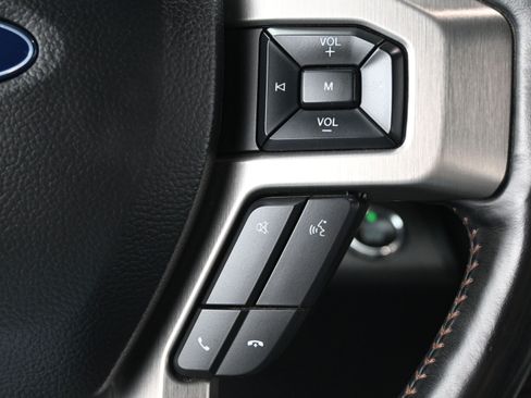 Used 2022 Ford F350 Platinum AWD/4WD image 35