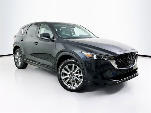 New 2025 MAZDA CX-5 AWD 2.5 S w/ Premium Plus Pkg image 1
