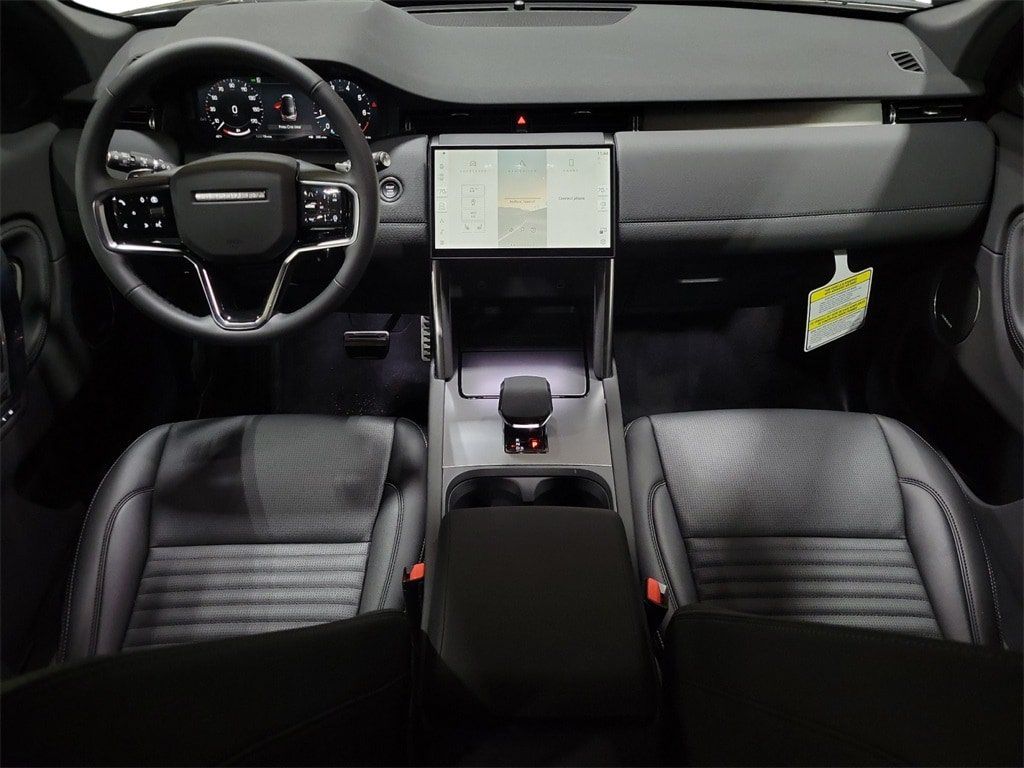 New 2025 Land Rover Discovery Sport Dynamic SE AWD/4WD image 25