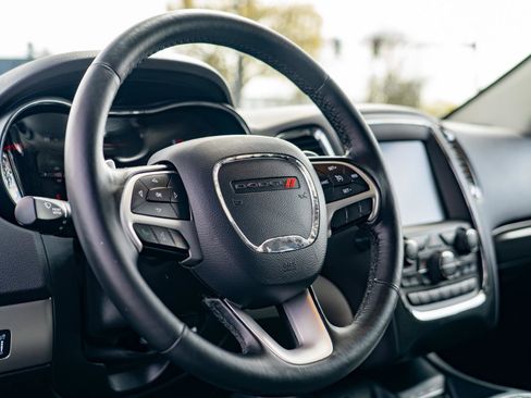 Used 2017 Dodge Durango SXT w/ Quick Order Package 23B AWD/4WD image 12