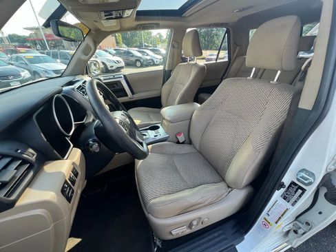 Used 2013 Toyota 4Runner SR5 image 19