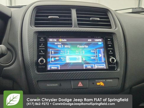 Used 2025 Mitsubishi Outlander Sport AWD image 24