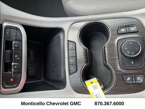 Used 2020 GMC Acadia SLT w/ Premium Package image 20