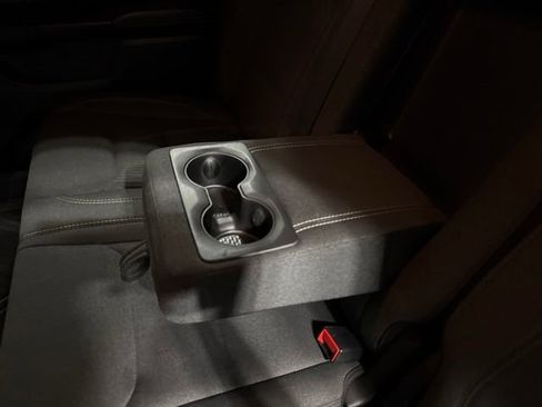 Used 2020 RAM 1500 Big Horn AWD/4WD image 29