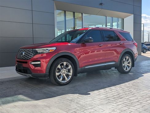 Used 2020 Ford Explorer Platinum w/ Premium Technology Package image 1