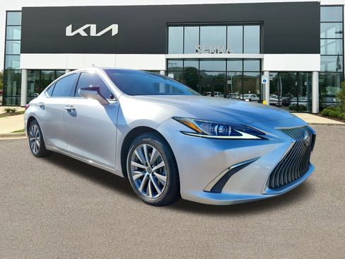 Used 2021 Lexus ES 300h w/ Premium Package image 1