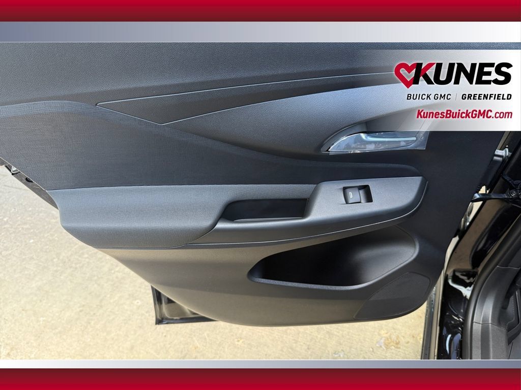 New 2026 Buick Envista Preferred w/ Convenience I Package FWD image 34