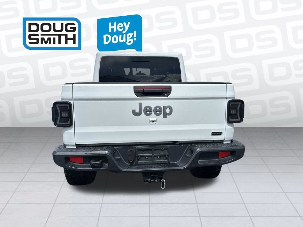 Used 2020 Jeep Gladiator Overland AWD/4WD image 6