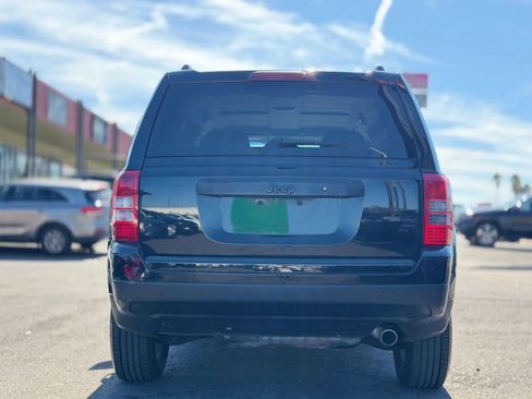 Used 2014 Jeep Patriot Sport w/ Southwest Package image 15