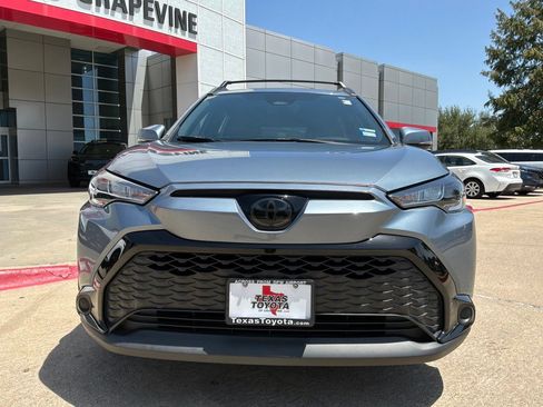Used 2024 Toyota Corolla Cross AWD Hybrid image 3