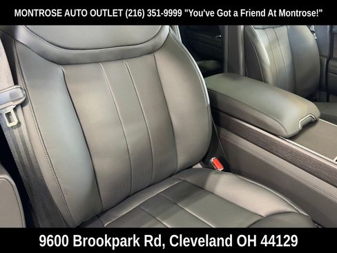 New 2026 Land Rover Range Rover SE image 49