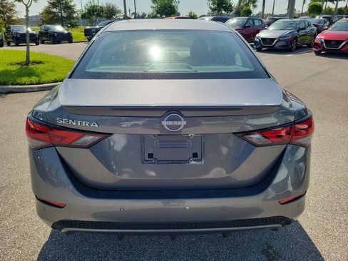 Used 2025 Nissan Sentra S FWD image 3
