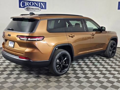 New 2026 Jeep Grand Cherokee L Limited AWD/4WD image 33