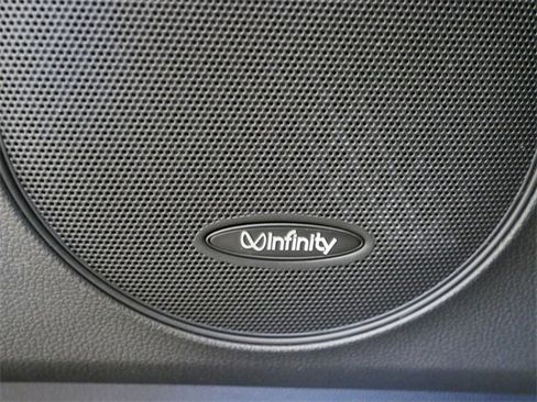 Used 2014 Kia Cadenza Premium w/ Technology Package image 15