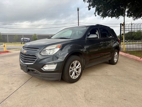 Used 2017 Chevrolet Equinox LT w/ Convenience Package FWD image 7