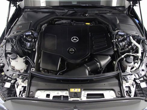 Certified 2022 Mercedes-Benz C 300 4MATIC Sedan image 12